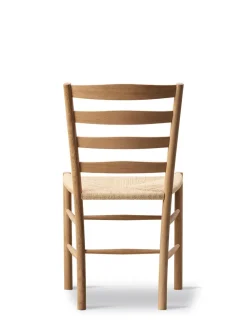 Fredericia Furniture Spisebordsstole<The Klint Chair, sortlakeret eg fra