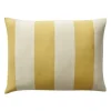 Silkeborg Uldspinderi Puder Og Plaider|Puder<The Sweater Cushion, golden yellow fra