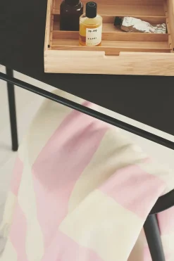 Silkeborg Uldspinderi Gaver Til Ham|Gaver Til Hende<The Sweater Plaid, black fra