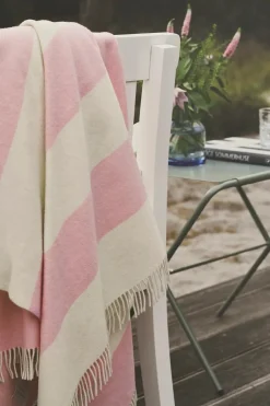 Silkeborg Uldspinderi Puder Og Plaider<The Sweater Plaid, golden yellow fra