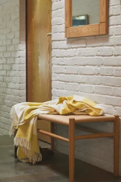 Silkeborg Uldspinderi Gaver Til Hende|Puder Og Plaider<The Sweater Plaid, yellow fra