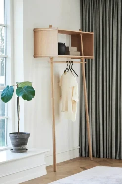Woud Entrémøbler|Tøjstativer<Töjbox Wardrobe, small fra