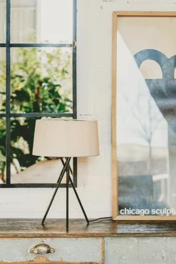 Santa & Cole Spots<Tripode Bordlampe, terracotta fra Santa and Cole