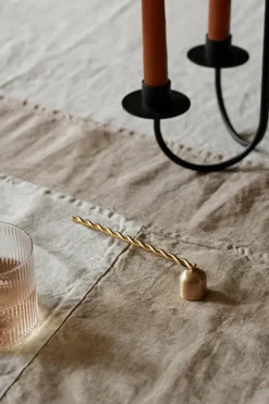 Ferm Living Lysestager<Twist Candle Snuffer fra