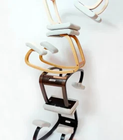 Variér Skamler<Variable balans stol, dark brown wood/revive 194 fra