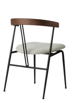 GUBI Spisebordsstole<Violin Dining Chair, american walnut fra