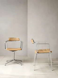 Vipp Spisebordsstole<452 Swivel Chair, camel læder fra