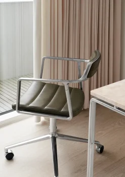 Vipp Kontorstole<452 Swivel Chair m/hjul, bosco grøn læder fra