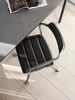 Vipp Kontorstole<452 Swivel Chair m/hjul, bosco grøn læder fra