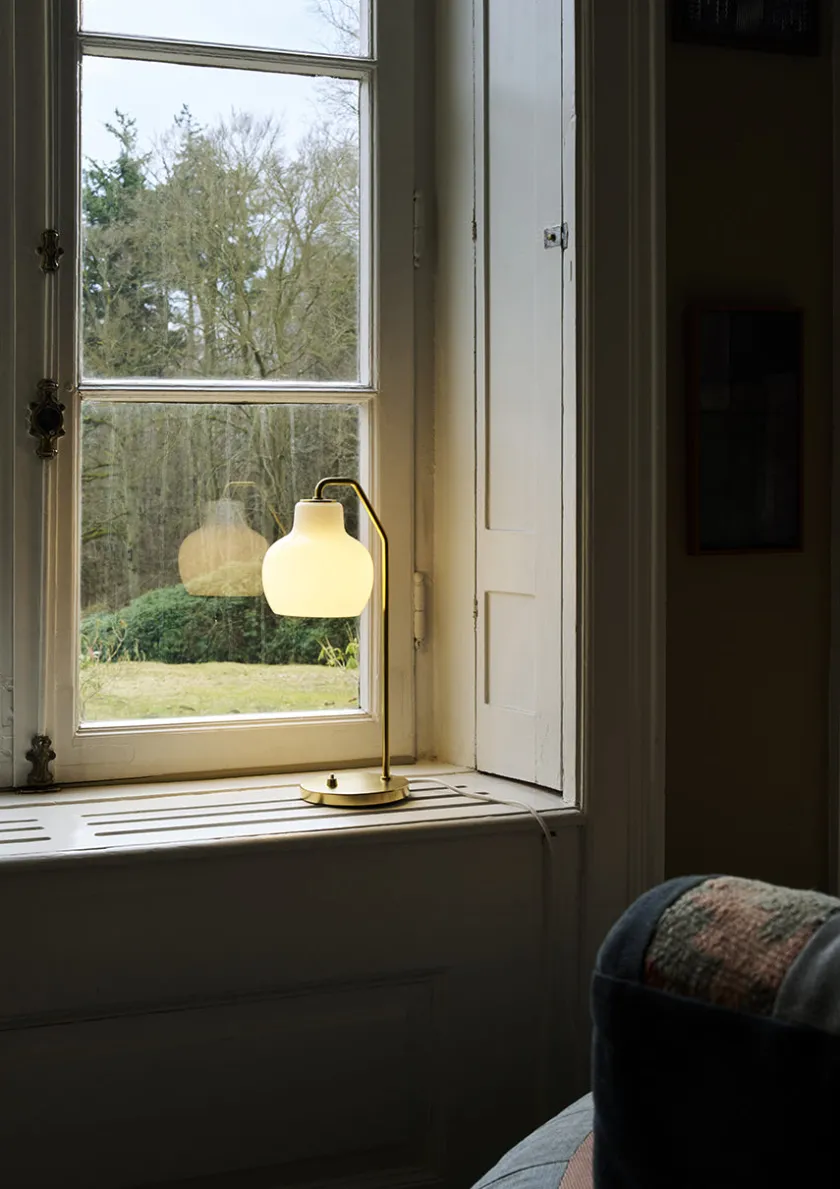 Louis Poulsen Spots<VL Ringkrone Bordlampe fra