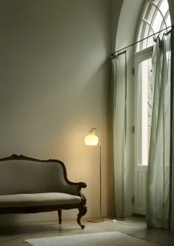 Louis Poulsen Gulvlamper|Spots<VL Ringkrone Gulvlampe fra