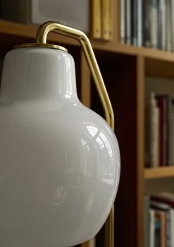 Louis Poulsen Gulvlamper|Spots<VL Ringkrone Gulvlampe fra