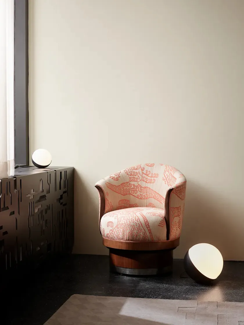 Louis Poulsen Spots<VL Studio bord/gulv fra