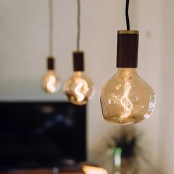 Tala Pærer<Voronoi I, Pære 2W fra