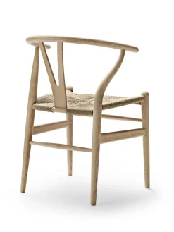 Carl Hansen & Søn Spisebordsstole<Y-stol CH24, eg sæbe af Hans J. Wegner
